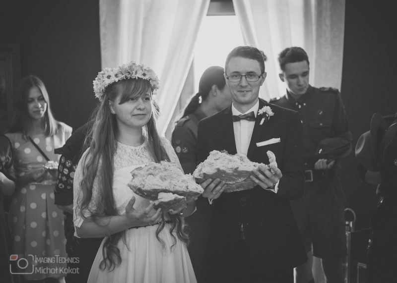 Kościól przygotowany na zaślubiny młodej pary